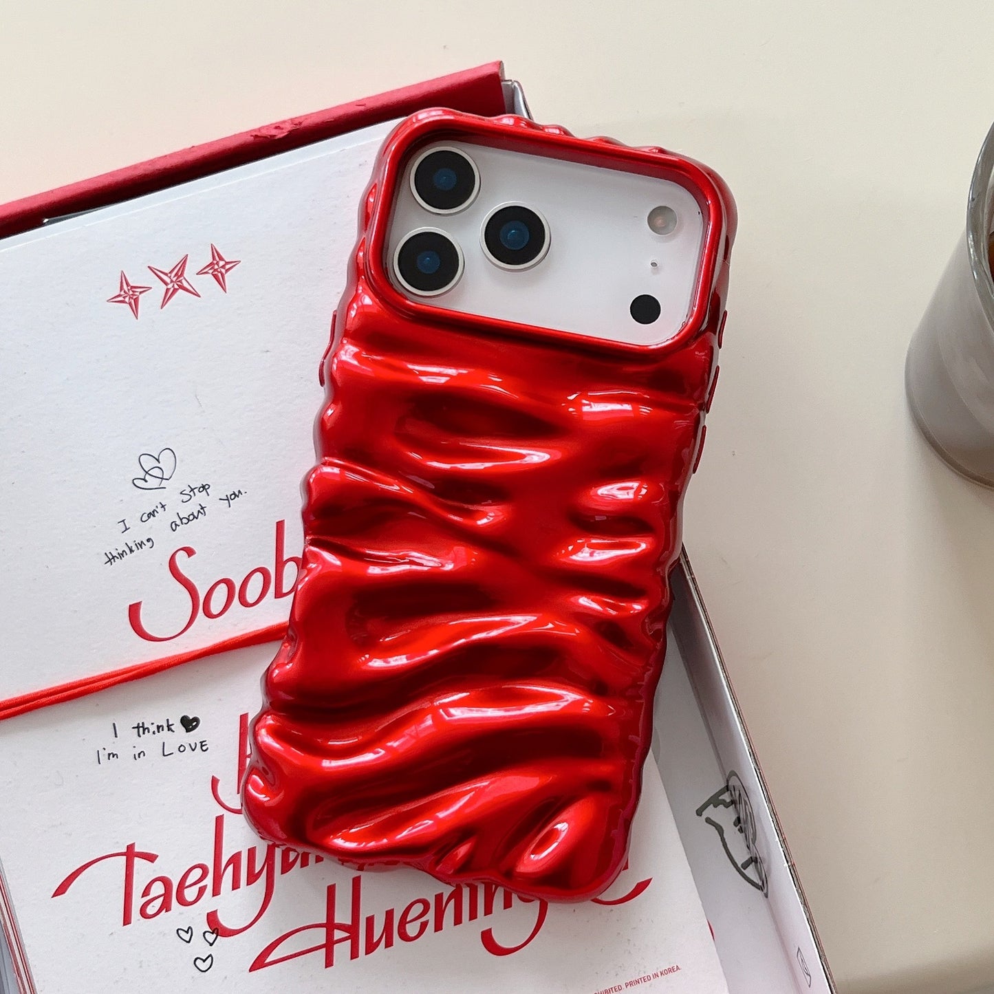Three-dimensional Cream Pattern Phone Case